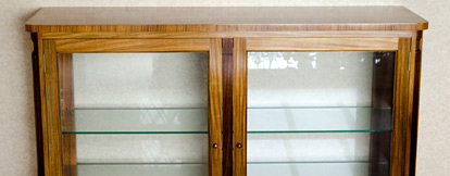 ROSEWOOD DISPLAY CASE